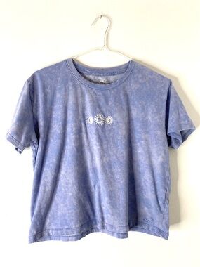 Hollister Ultraviolet Stonewash Sun Moon Embroidered Crop Tee Boxy Top